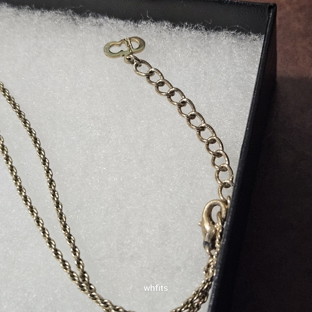 Vintage Christian Dior Gold Tone Rhinestone CD Heart Necklace - Picture 4 of 8